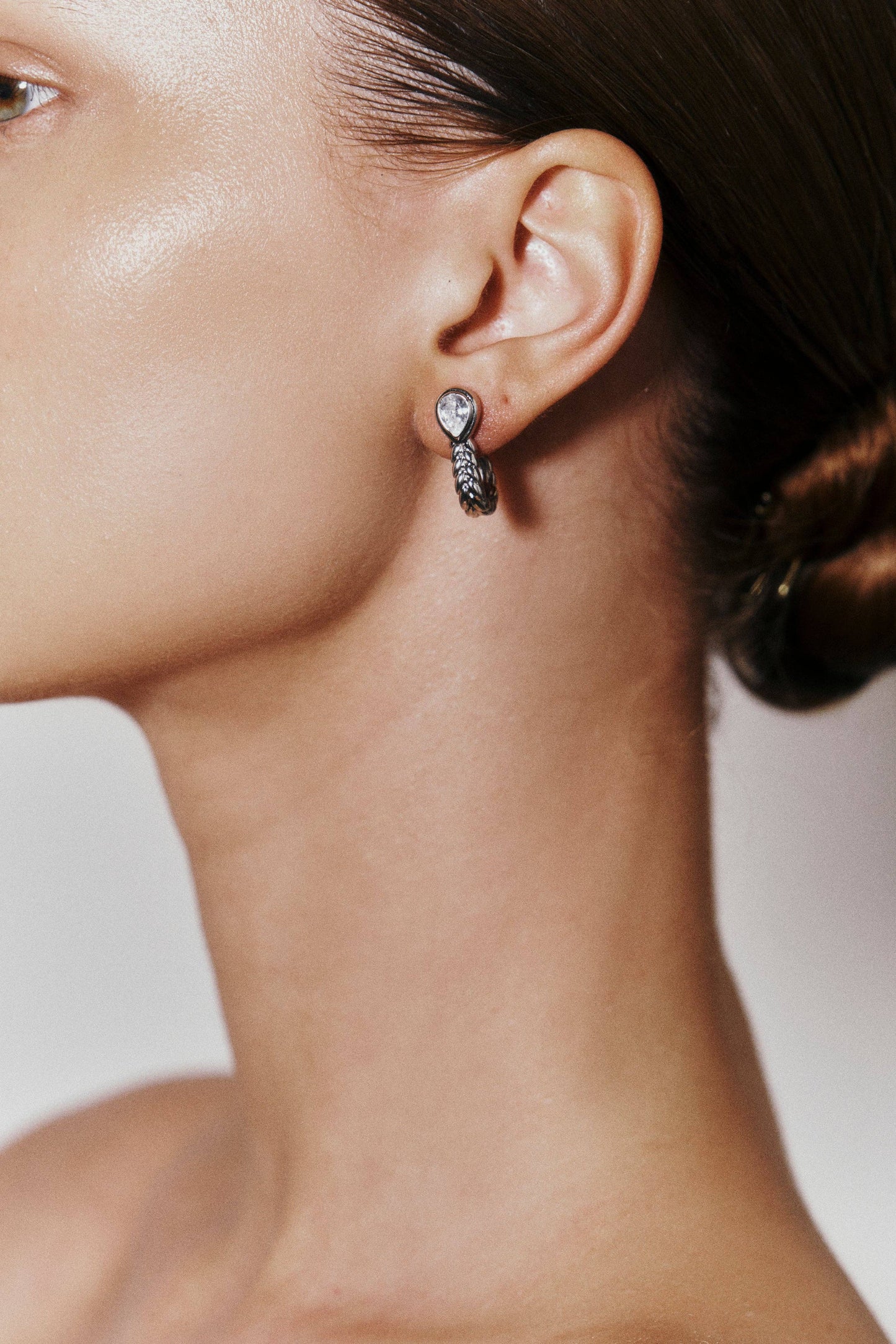 Lili Claspe - Emmeline Hook Earrings: GOLD